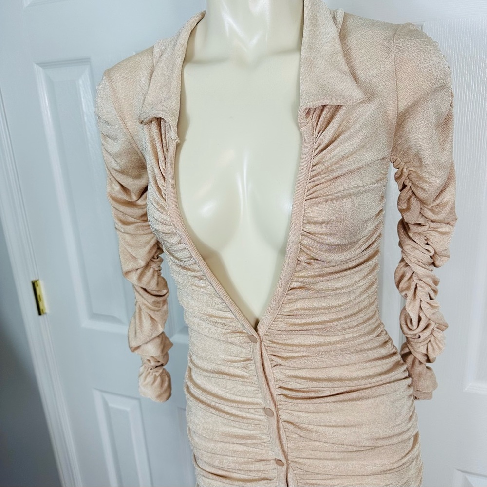 PRETTYLITTLETHING nude acetate slinky longsleeve rushed midaxi shirt dress 4 - Picture 3 of 11